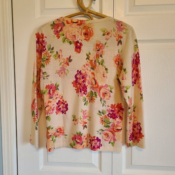 Merino wool floral cardigan - Picture 7 of 11